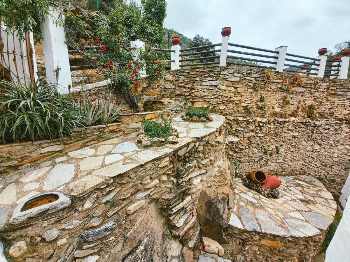 Molino Laroya Villa ภายนอก รูปภาพ